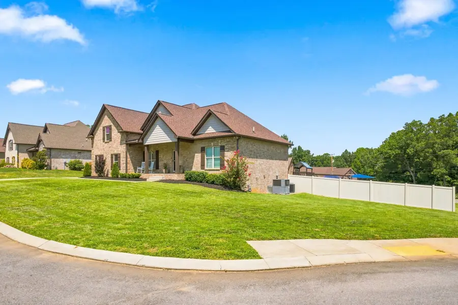 6023 W Mayflower Ct, Greenbrier, TN 37073 - #2