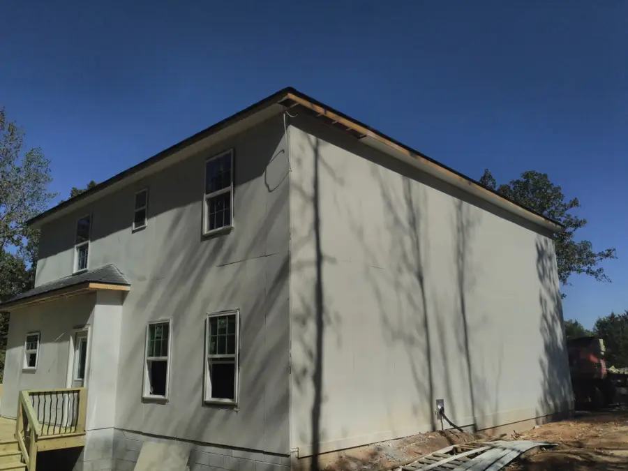 822 Conger St, Cumberland City, TN 37050 - #3