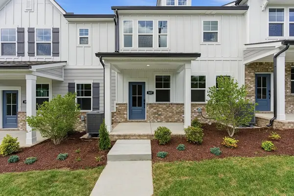 3027 Stokers Ln, Nashville, TN 37218