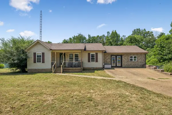7008 Meadow Dr, Centerville, TN 37033