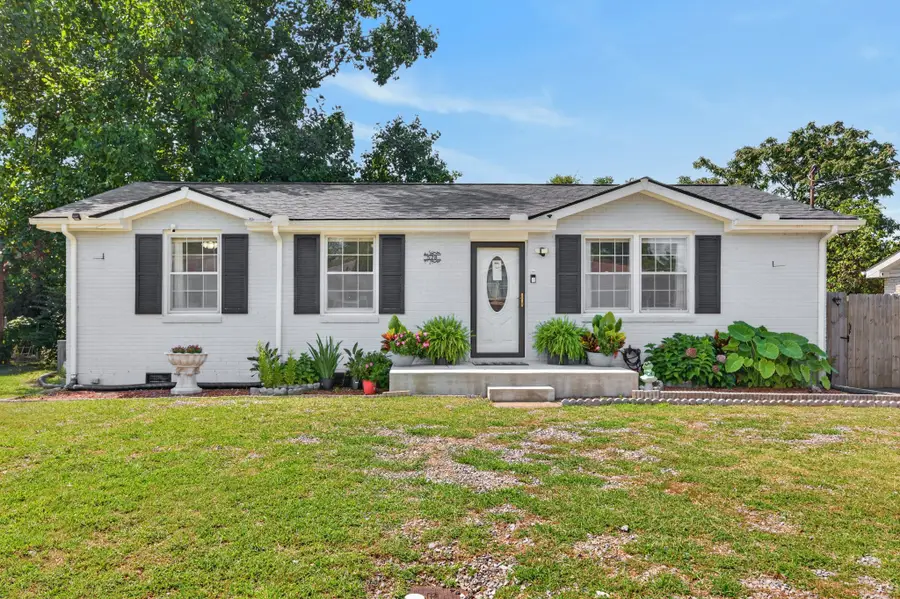 528 Singer Dr, Madison, TN 37115 - #2