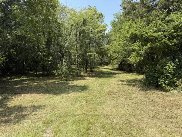 2821 Double Branch Rd, Columbia, TN 38401