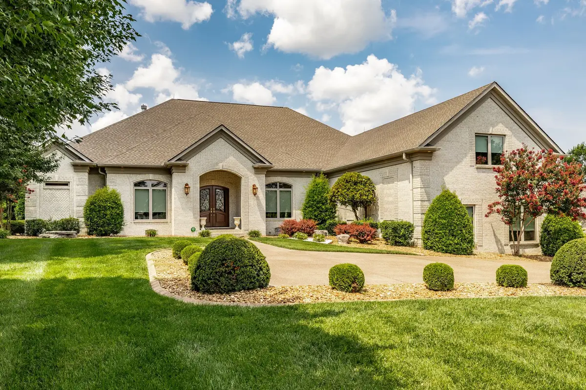 103 Tattnall Ct, Gallatin, TN 37066 - #1