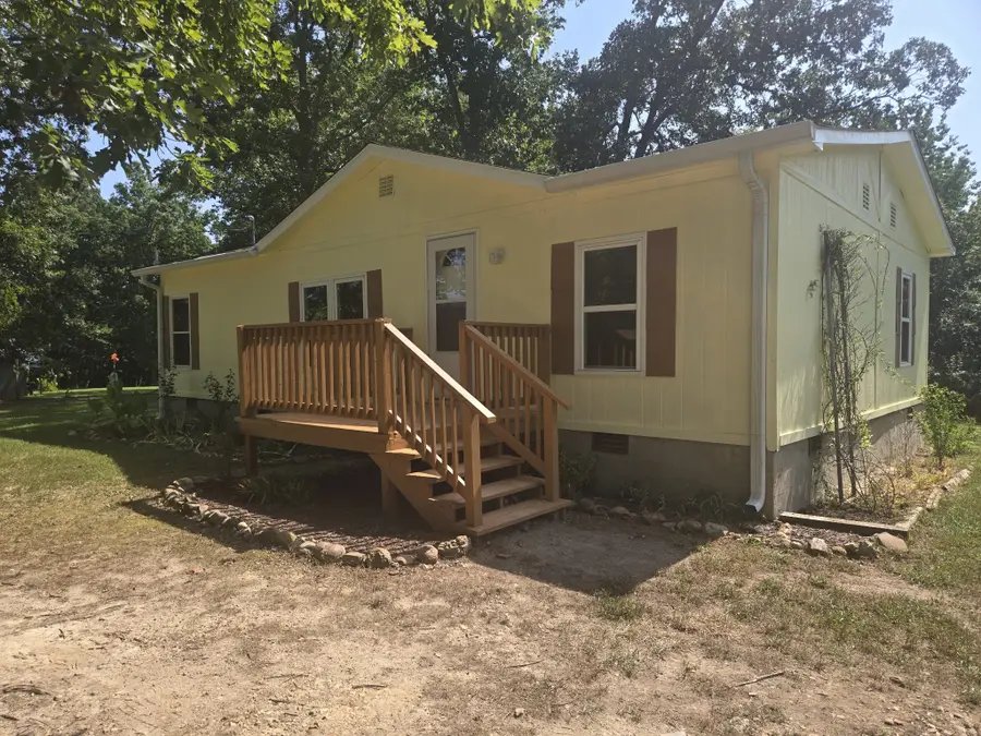 2138 Deep Cut Rd, Erin, TN 37061 - #2