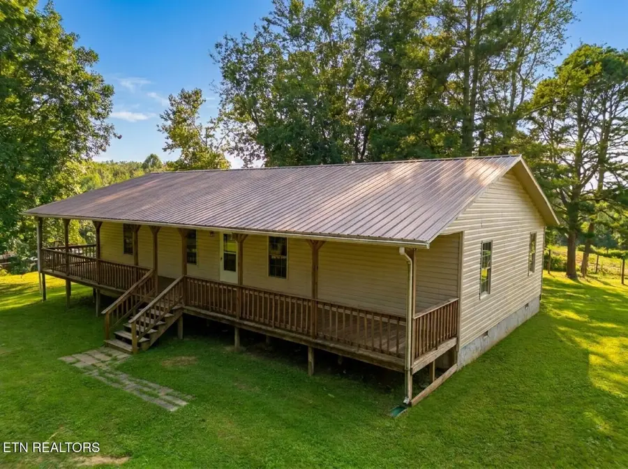 1207 Ray Brown Rd, Jamestown, TN 38556 - #2