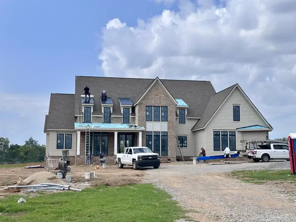 1855 Savannah Springs Dr, Franklin, TN 37064
