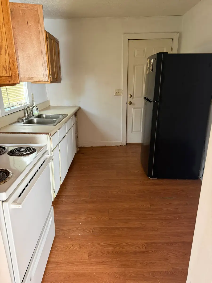 711 Lee St, Murfreesboro, TN 37130 - #3
