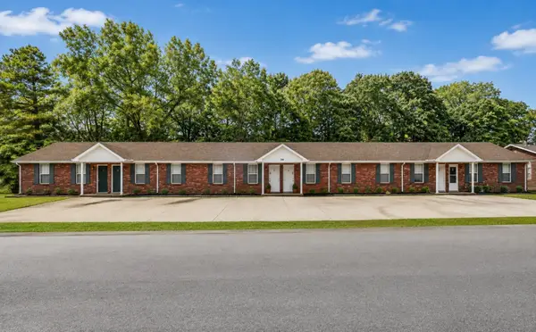 344 Dupuis Dr, Clarksville, TN 37042