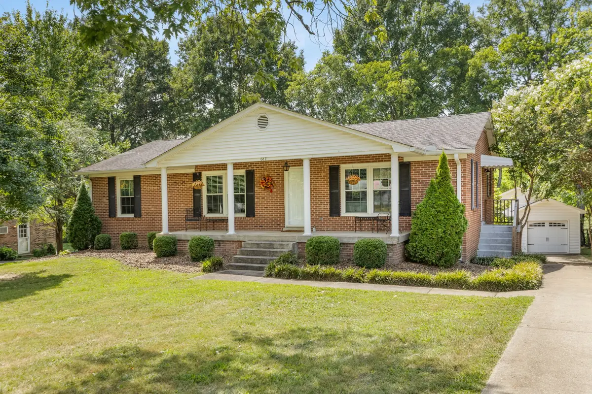 682 Midway St, Lewisburg, TN 37091 - #1