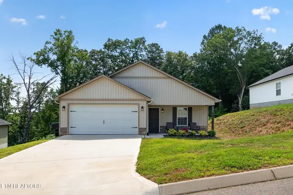 8021 Poplar Grove Lane, Powell, TN 37849