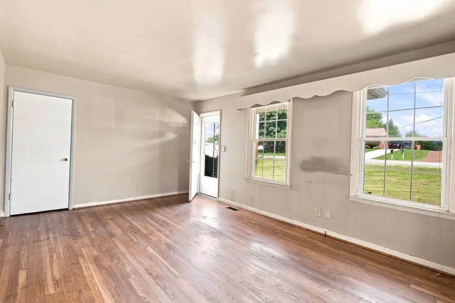 3015 Jenry Dr, Nashville, TN 37214 - #3