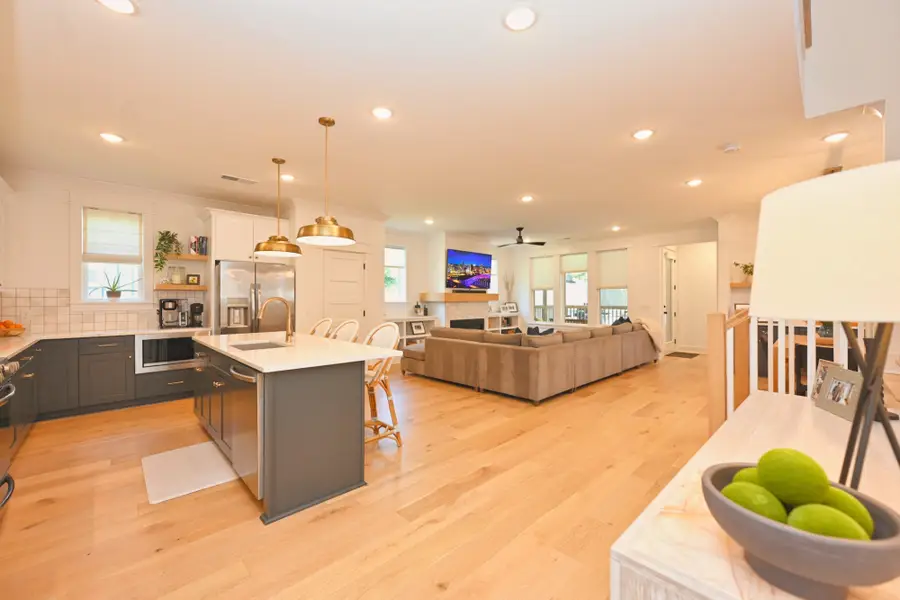 809 Gwynn Dr, Nashville, TN 37216 - #3