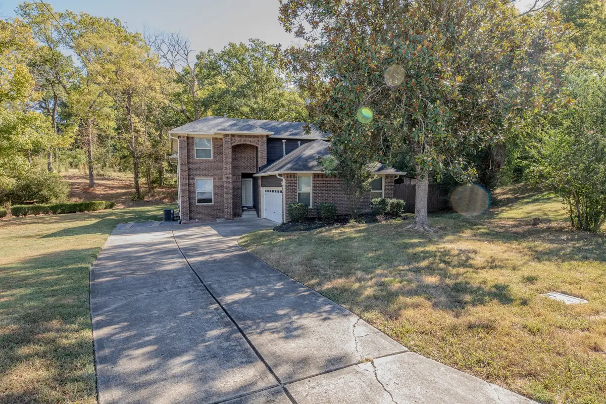 1748 Ridgemere Ct, Hermitage, TN 37076 - #1