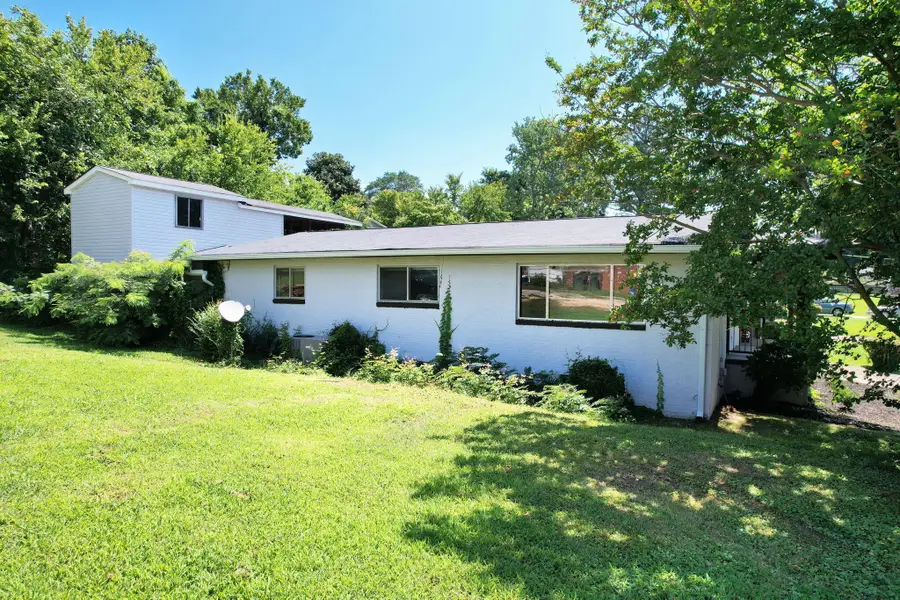 3615 Ridgeside Road, Chattanooga, TN 37411 - #2