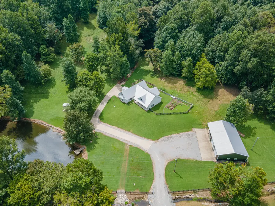 1049 Williams Hollow Rd, Pulaski, TN 38478 - #3