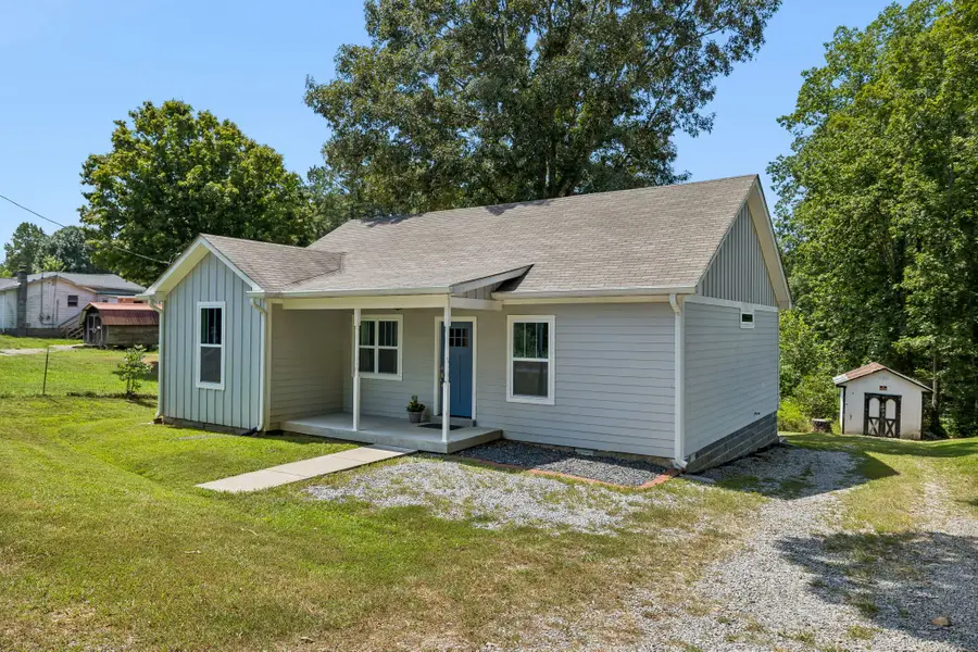 10124 Bee Branch Rd, Bon Aqua, TN 37025 - #2