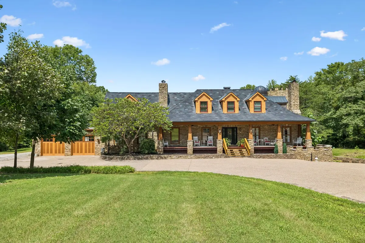 1374 Peter Pond Rd, Ashland City, TN 37015 - #1