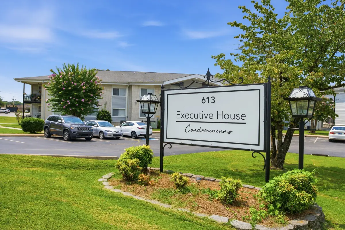613 Hillsboro Rd #C16, Franklin, TN 37064 - #1