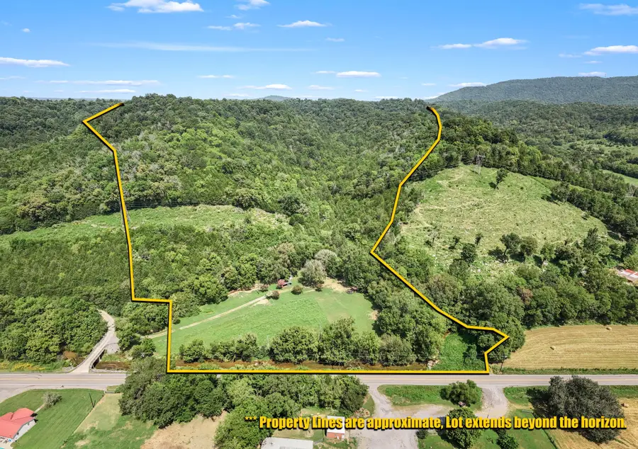 2203 Stones River Rd, Woodbury, TN 37190 - #2