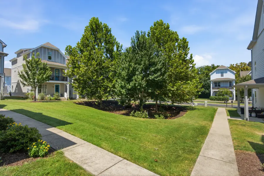 737 Cottage Park Dr, Nashville, TN 37207 - #3