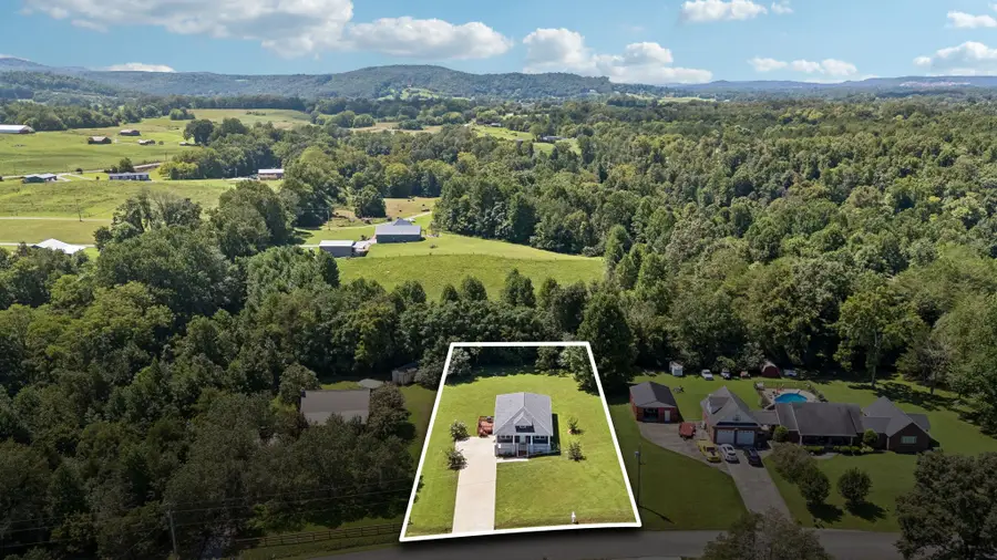 177 Hidden River Ave, Sparta, TN 38583 - #3