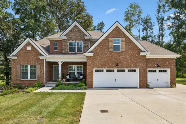 7137 Pepper Tree Cir, Fairview, TN 37062