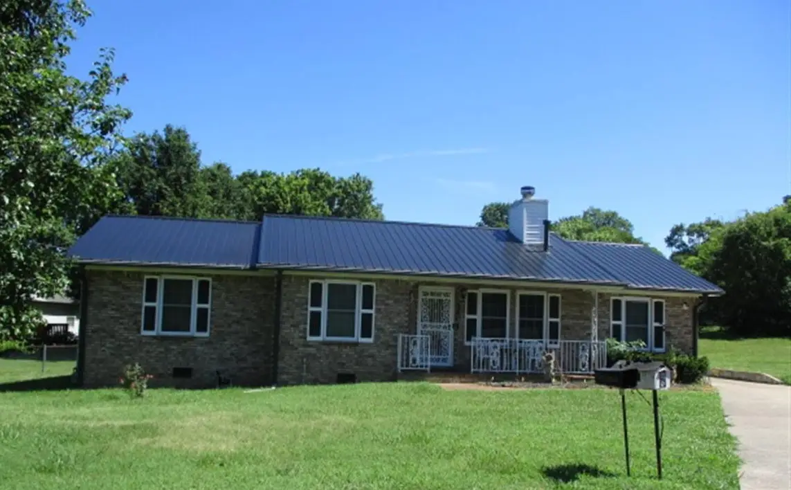 1404 Navaho Ct, Nashville, TN 37207 - #1