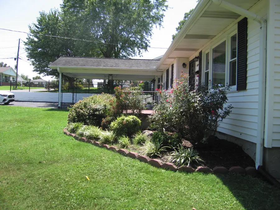 1814 Ogle Dr Se, Cleveland, TN 37311 - #3
