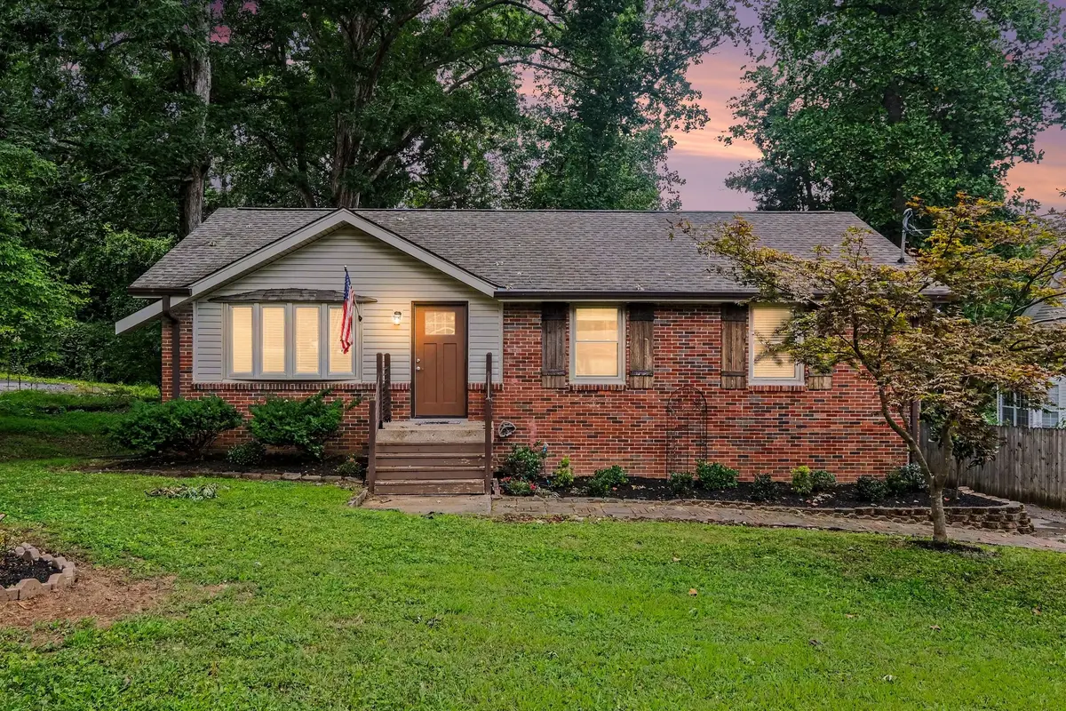 2433 Rychen Dr, Nashville, TN 37217 - #1
