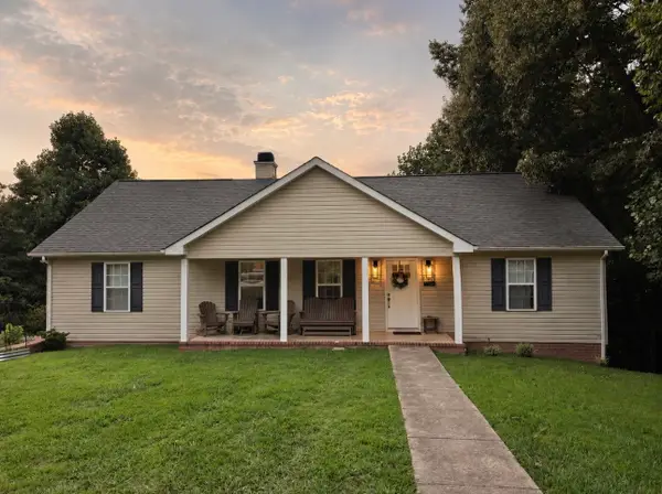 502 Westwood Dr, McMinnville, TN 37110