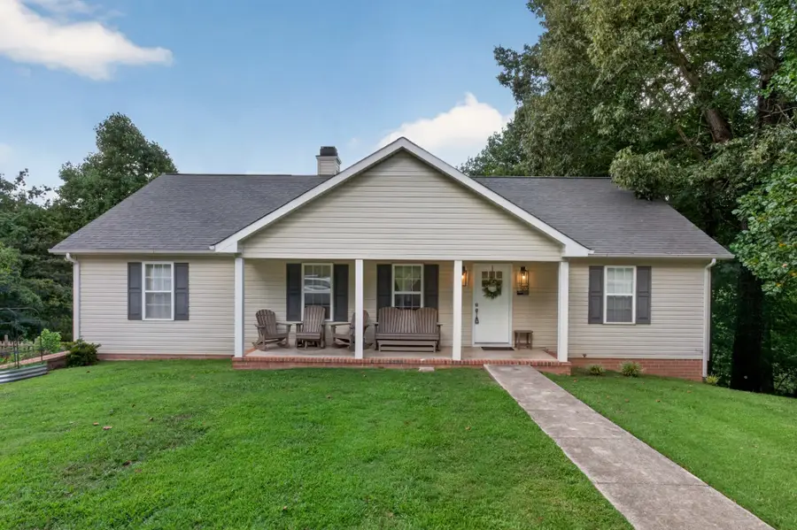 502 Westwood Dr, McMinnville, TN 37110 - #3