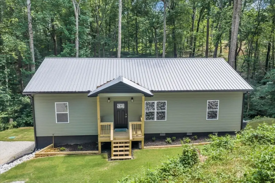 226 Woodland Way, Estill Springs, TN 37330 - #3