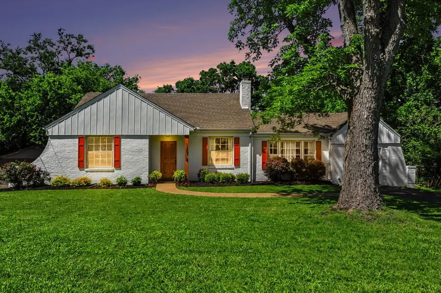 1207 Kenwood Dr, Nashville, TN 37216 - #3