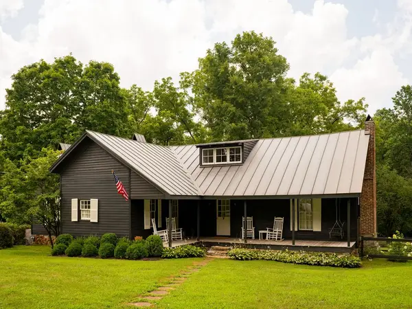 1130 Maple Valley Rd, Cumberland Furnace, TN 37051