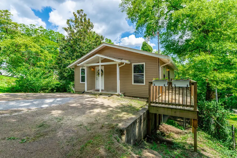 108 S Seminole Drive, Chattanooga, TN 37411 - #3