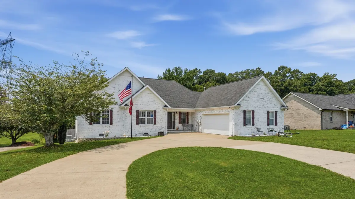 161 Cumberland Oaks Dr, Tullahoma, TN 37388 - #1