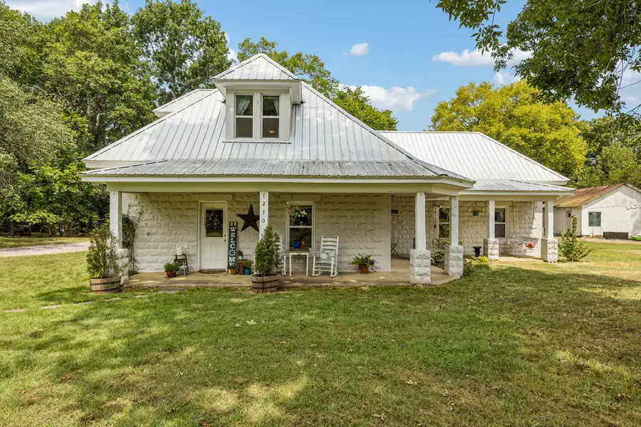 1270 Spence Ln, Lewisburg, TN 37091 - #2