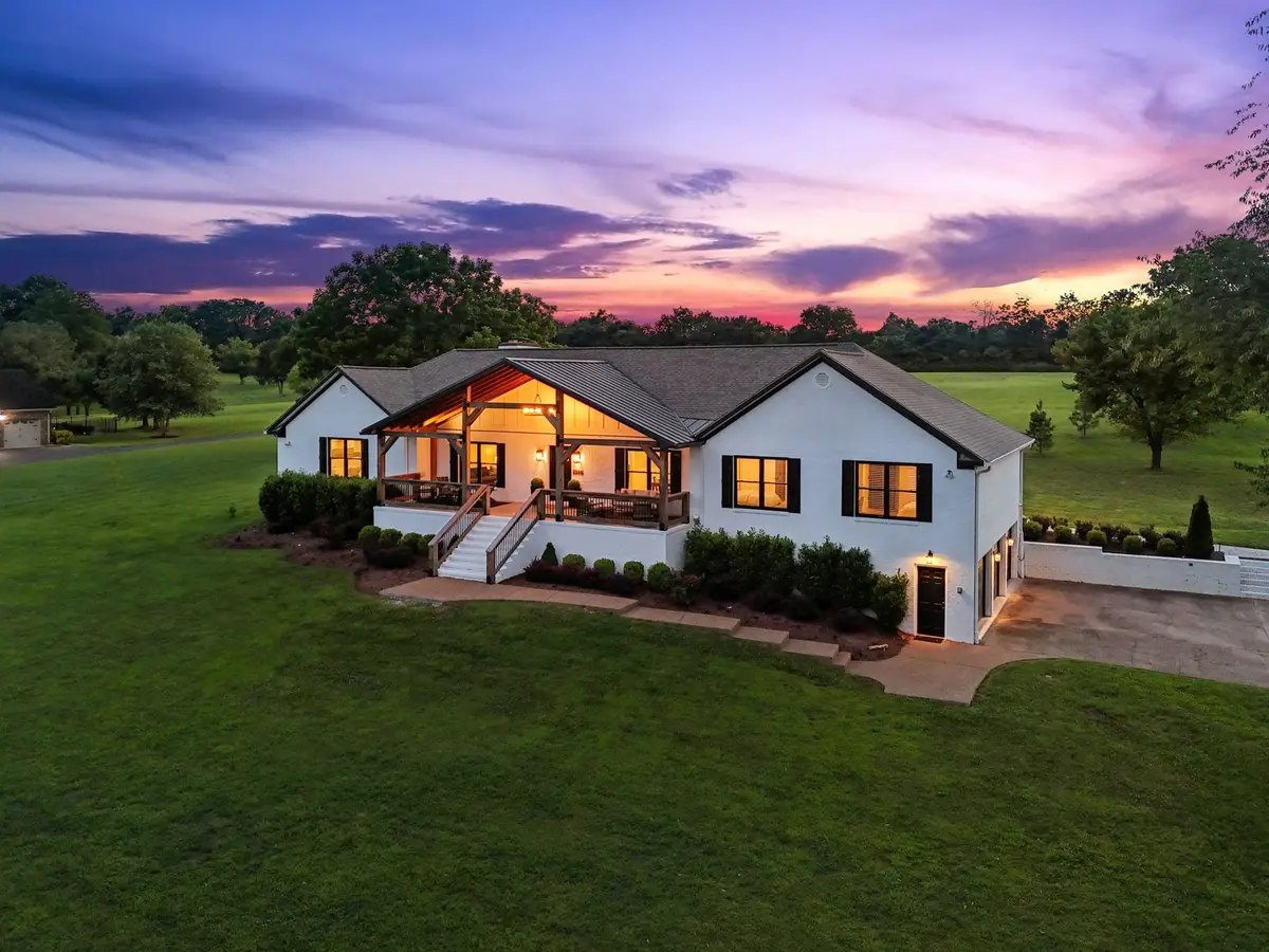 1930 Rock Springs Rd, Columbia, TN 38401 - #1