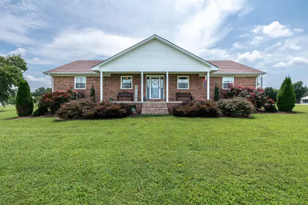 105 Monument Cir, Summertown, TN 38483