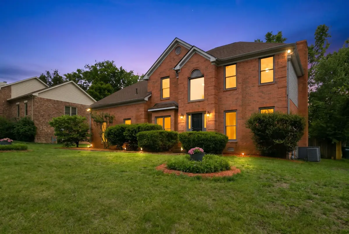7220 River Bend Rd, Nashville, TN 37221 - #1