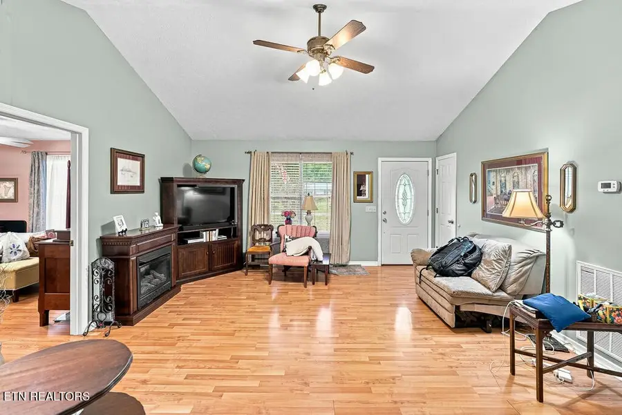 169 W Whitehall Rd, Cookeville, TN 38501 - #2