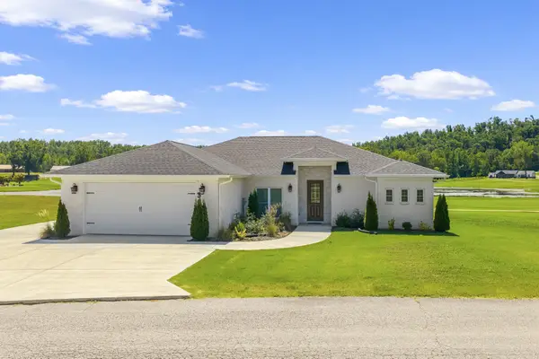 363 Golfview Ln, Decaturville, TN 38329