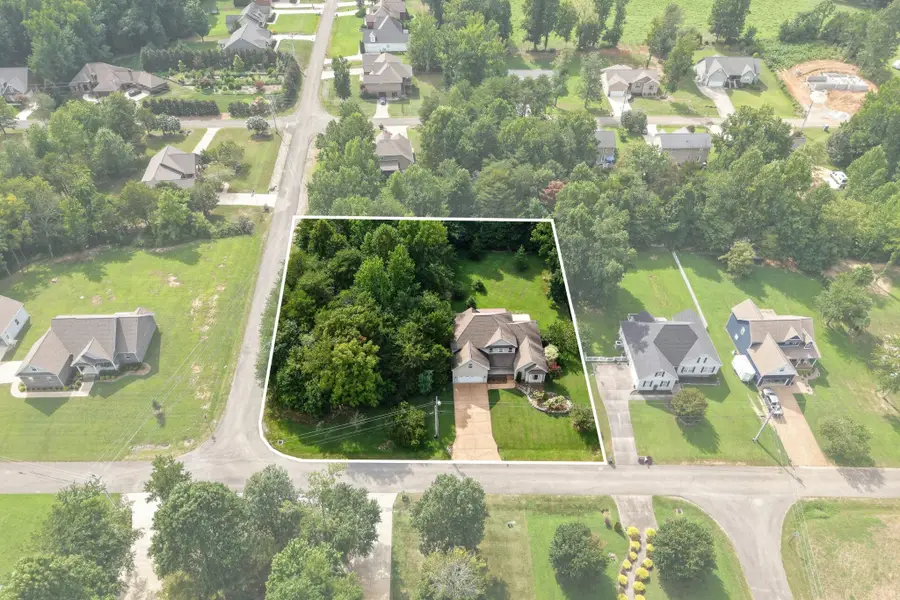 4942 Curtis Dr, Cookeville, TN 38506 - #2