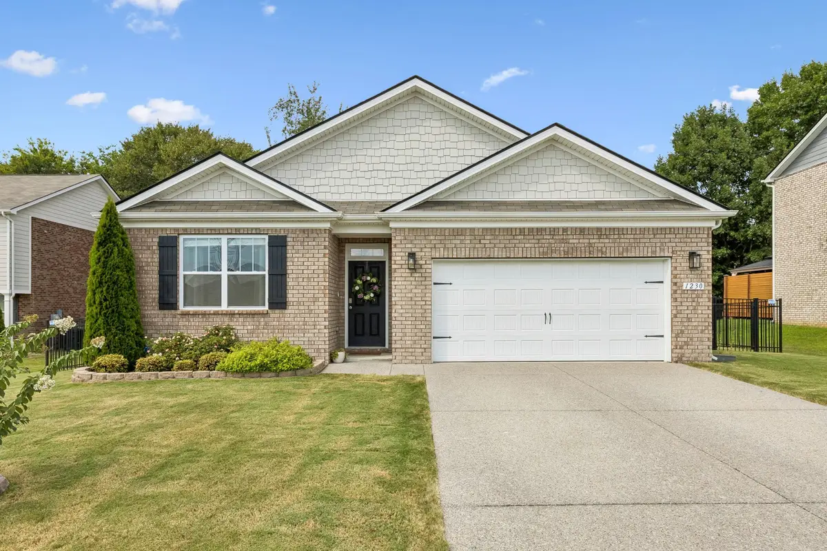 1230 Sylvan Park Dr, Spring Hill, TN 37174 - #1