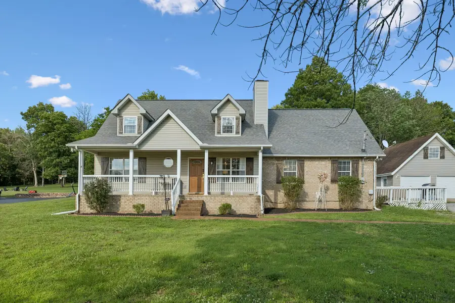 636 Shelley Dr, Mount Juliet, TN 37122 - #2