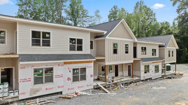 812 Powdermill Road #Unit 2, Gatlinburg, TN 37738