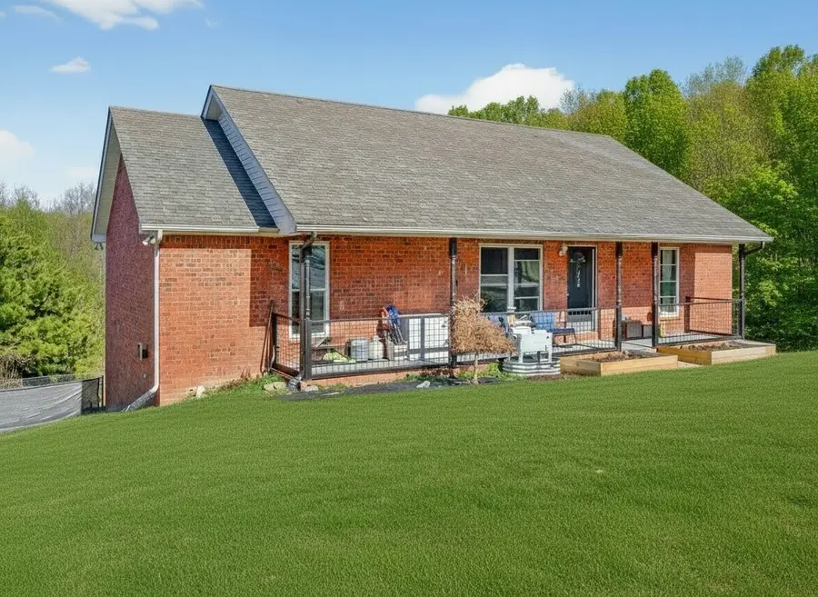 180 Doty Rd, Ashland City, TN 37015 - #2