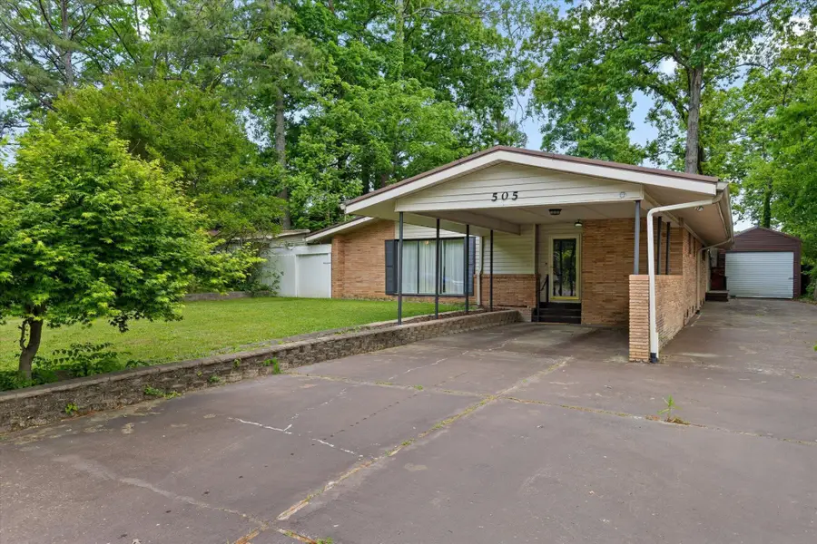 505 Thomas Drive, Rossville, GA 30741 - #2