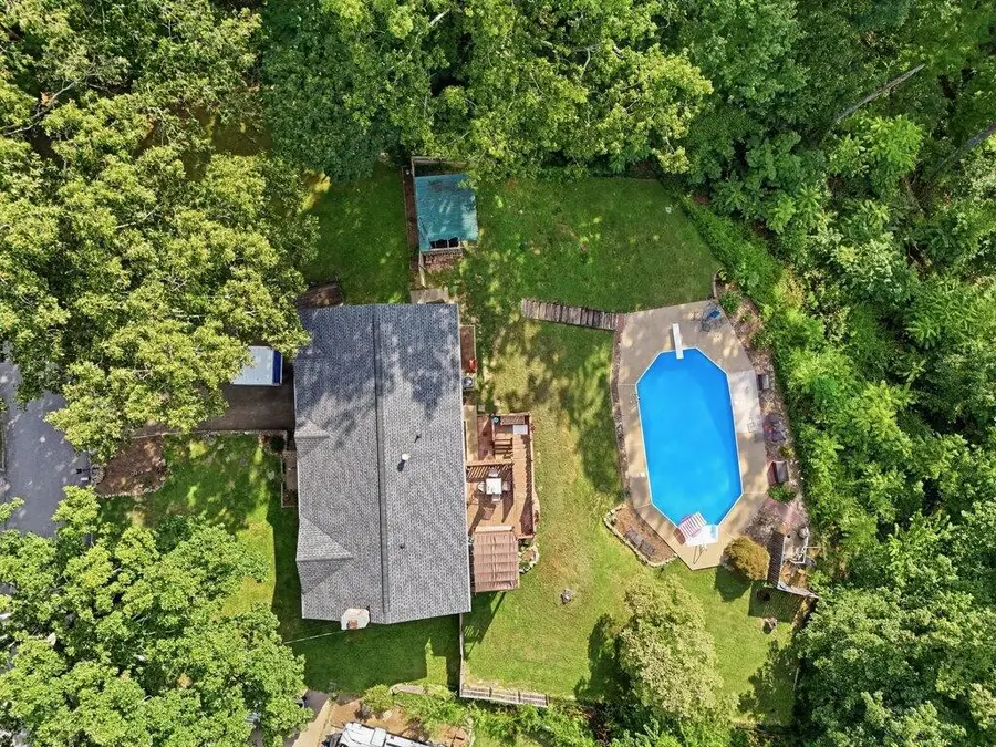 1718 Lake Wood Circle, Hixson, TN 37343 - #3