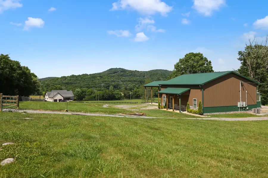 3735 Holmes Gap Rd, Watertown, TN 37184 - #3